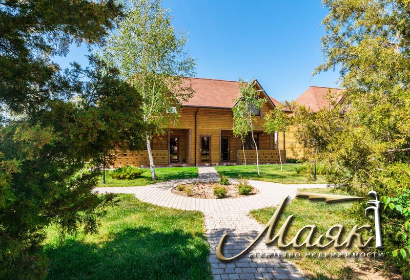 Ресторанно-гостиничный комплекс "Панська Хата".