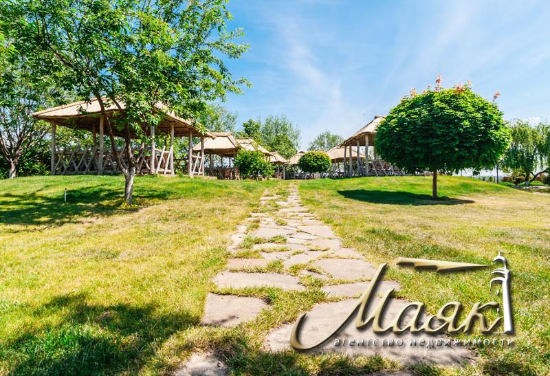 Ресторанно-гостиничный комплекс "Панська Хата".