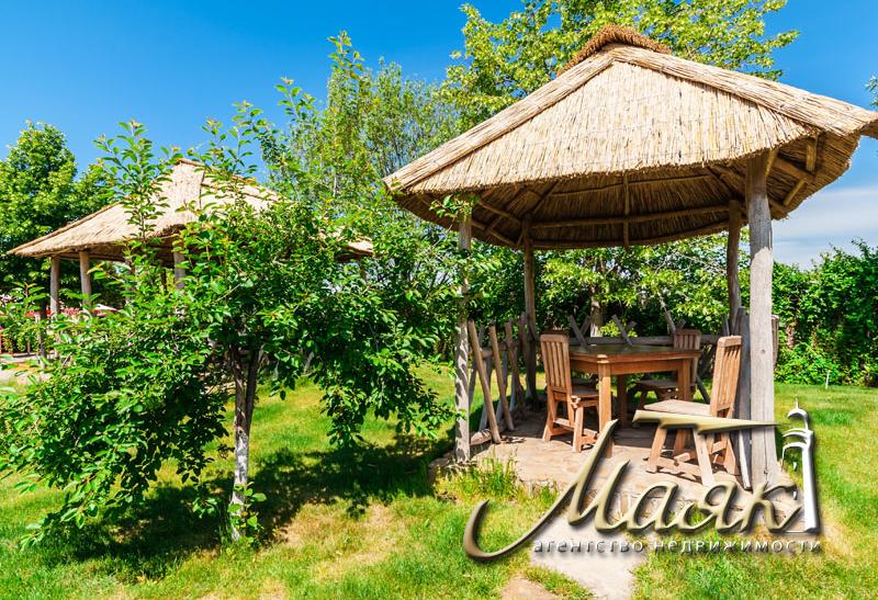 Ресторанно-гостиничный комплекс "Панська Хата".