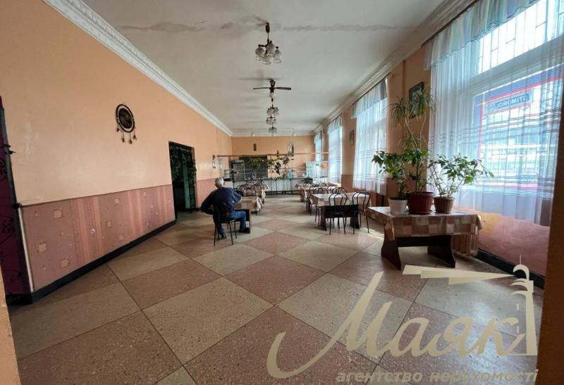 Продаж їдальні, два поверхи,634 к.м. вул. В.Зайцева, Цирк
