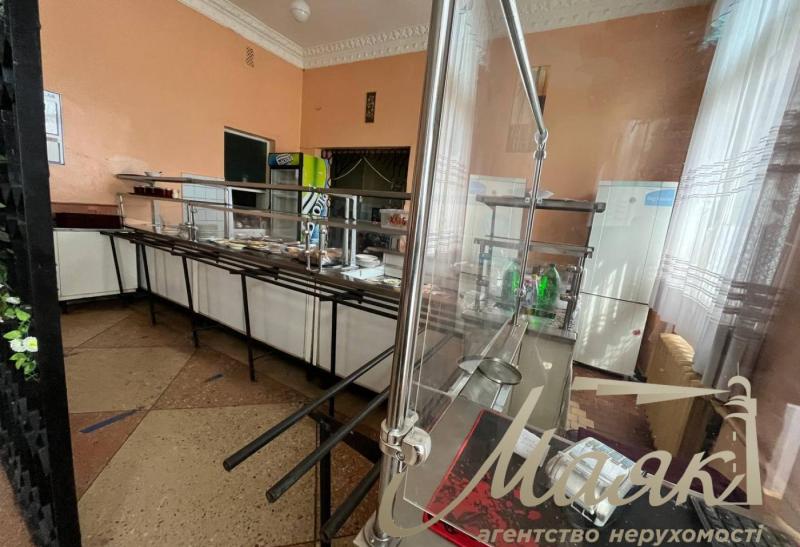 Продаж їдальні, два поверхи,634 к.м. вул. В.Зайцева, Цирк