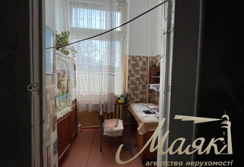 Продаж їдальні, два поверхи,634 к.м. вул. В.Зайцева, Цирк