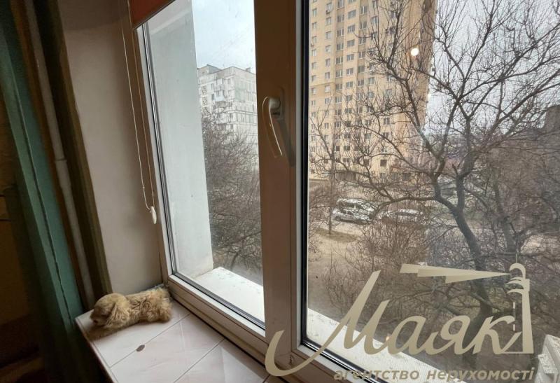 продам 2-к.кв.3/9,ЦЕНТР Хорт.р-ну,АМСТОР,пр.Юбилейный