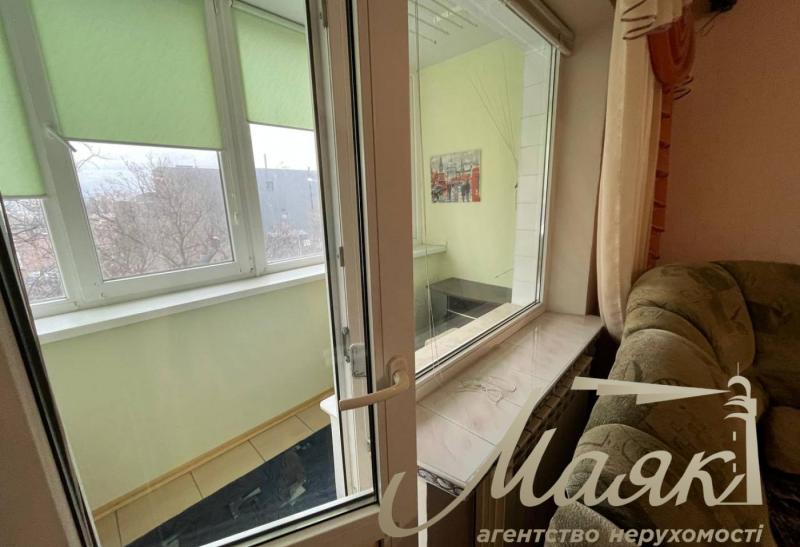 продам 2-к.кв.3/9,ЦЕНТР Хорт.р-ну,АМСТОР,пр.Юбилейный